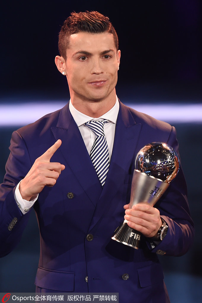 HooXi：很失望，我觉得A队现在和丹麦国家足球队差不多（HooXi直言失望：A队如今像丹麦国家队）