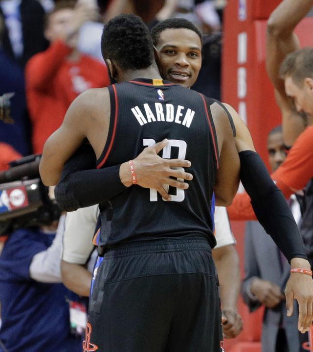 意媒：国米中卫帕拉西奥斯想要重返前东家里瓦达维亚独立（意媒：国米中卫帕拉西奥斯有意回归旧主里瓦达维亚独立）