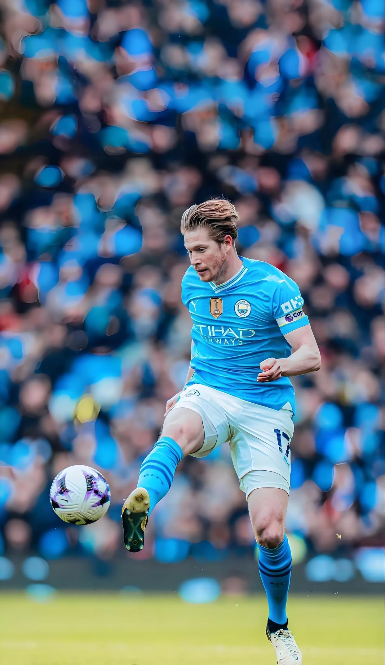 舍甫琴科：我喜欢这支米兰的热情；莱奥能在我那时的米兰踢球（舍甫琴科：欣赏当下米兰的热情；莱奥放在我那支米兰同样能立足）